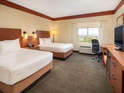 La Quinta By Wyndham Ballpark/galleria Atlanta