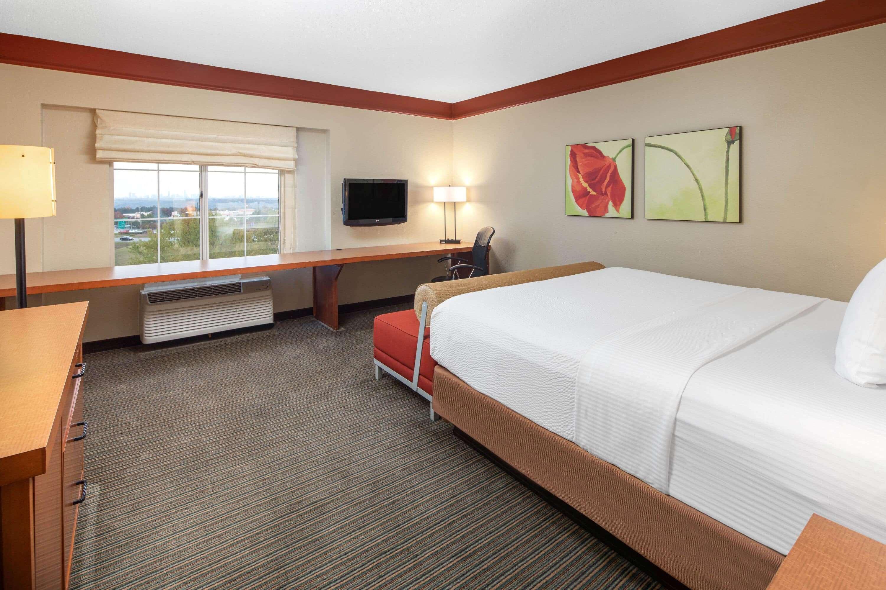 La Quinta By Wyndham Ballpark/galleria Atlanta