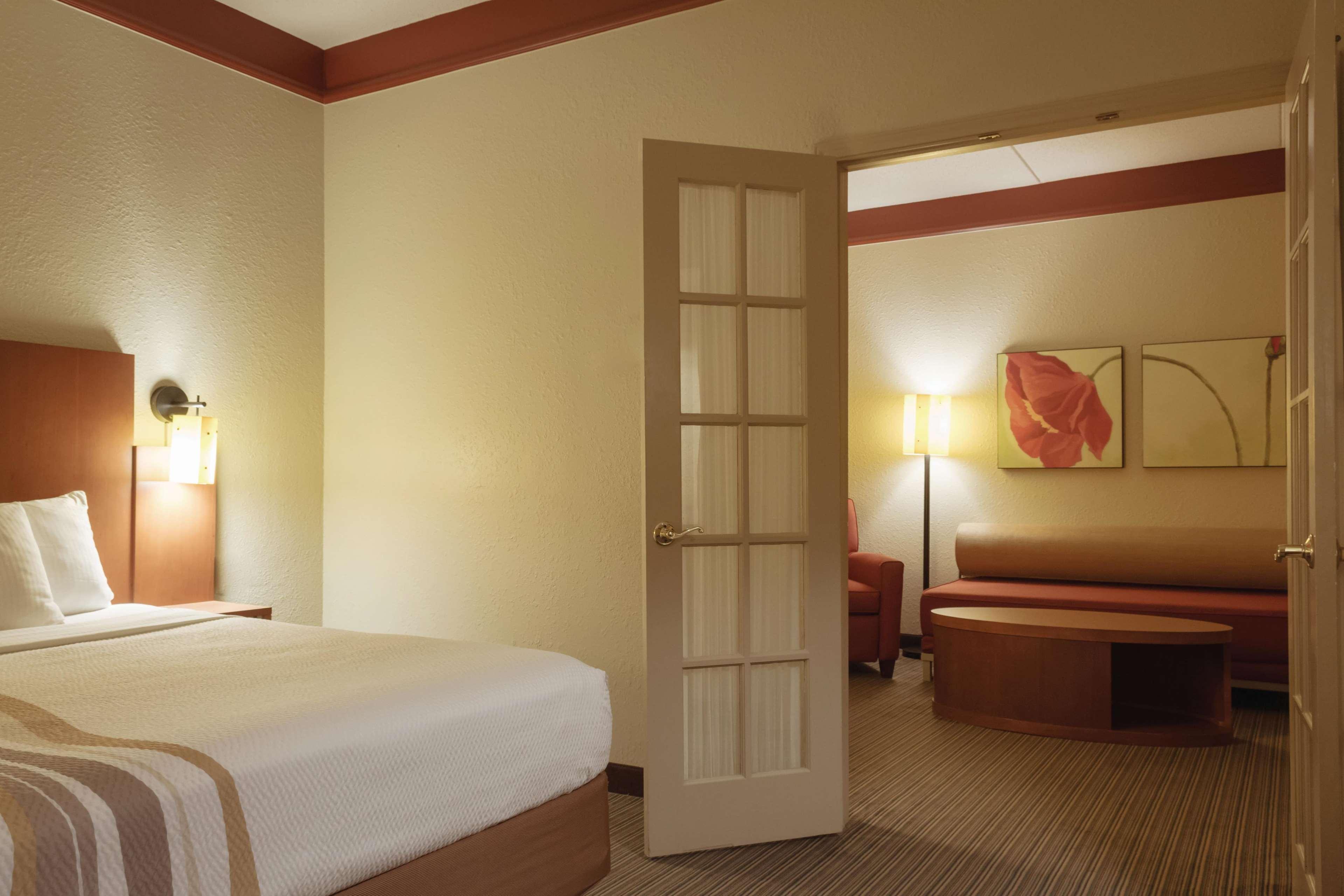 Hotel La Quinta By Wyndham Ballpark/galleria