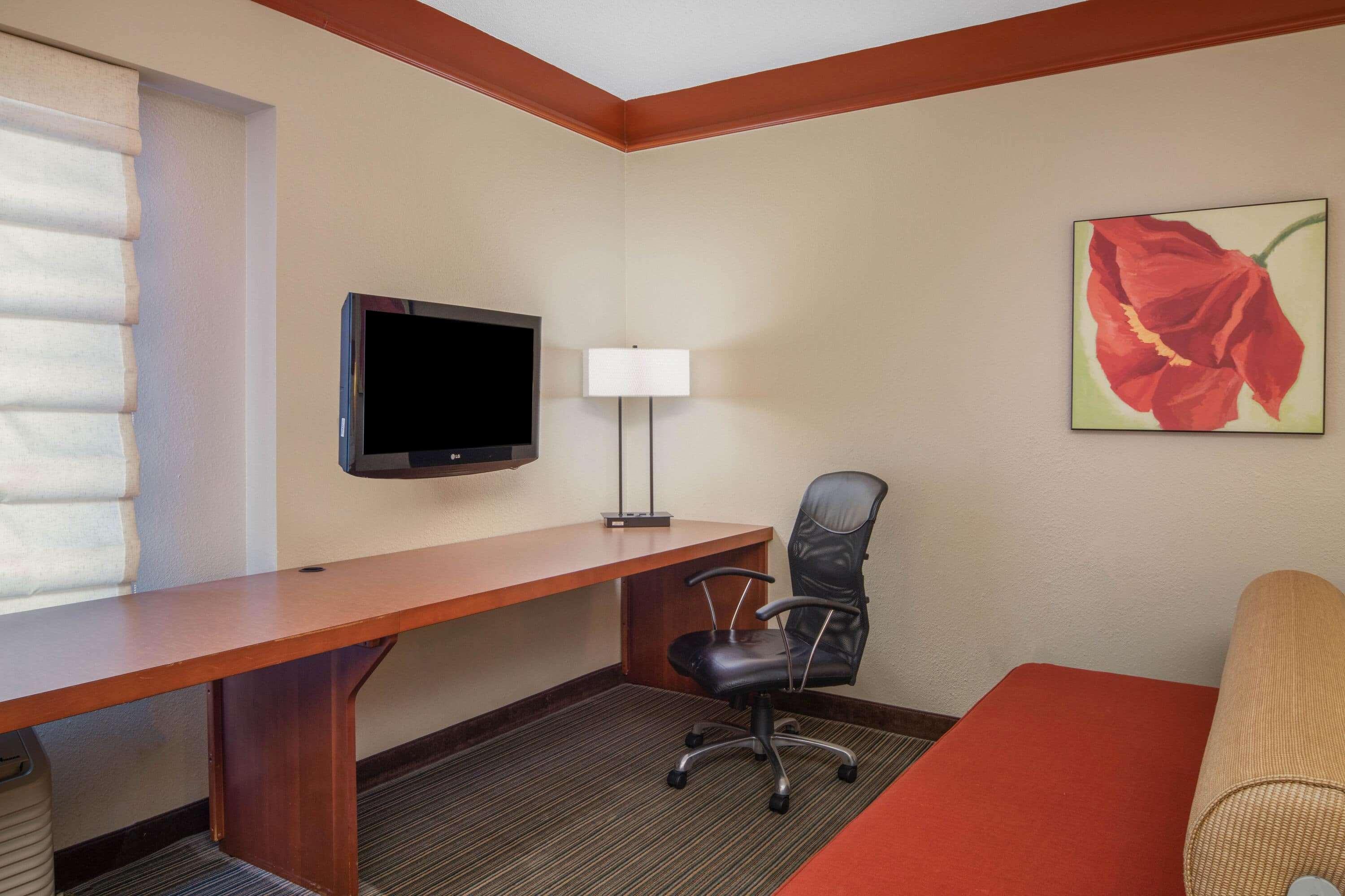 La Quinta By Wyndham Ballpark/galleria 3*