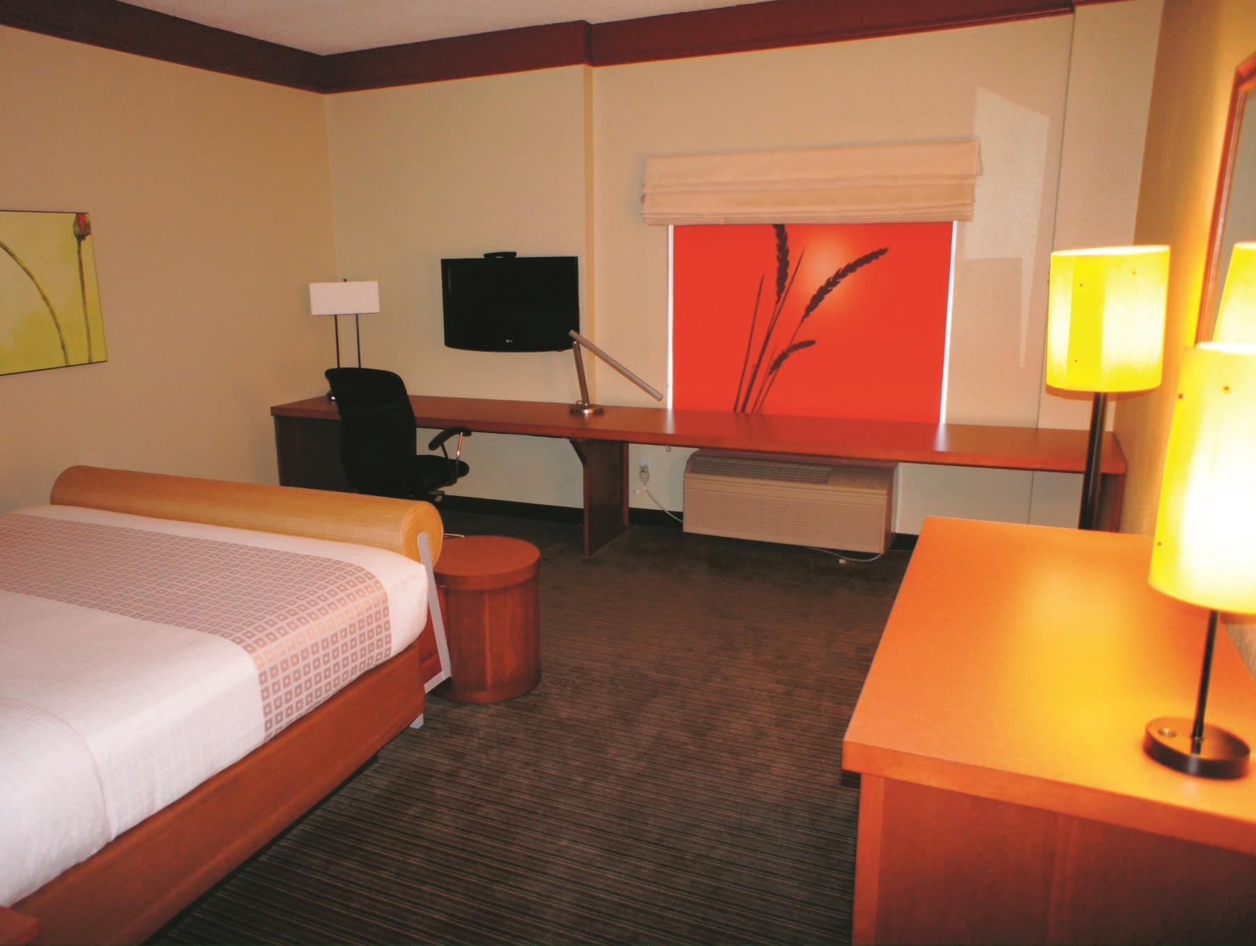 La Quinta By Wyndham Ballpark/galleria Hotel Atlanta