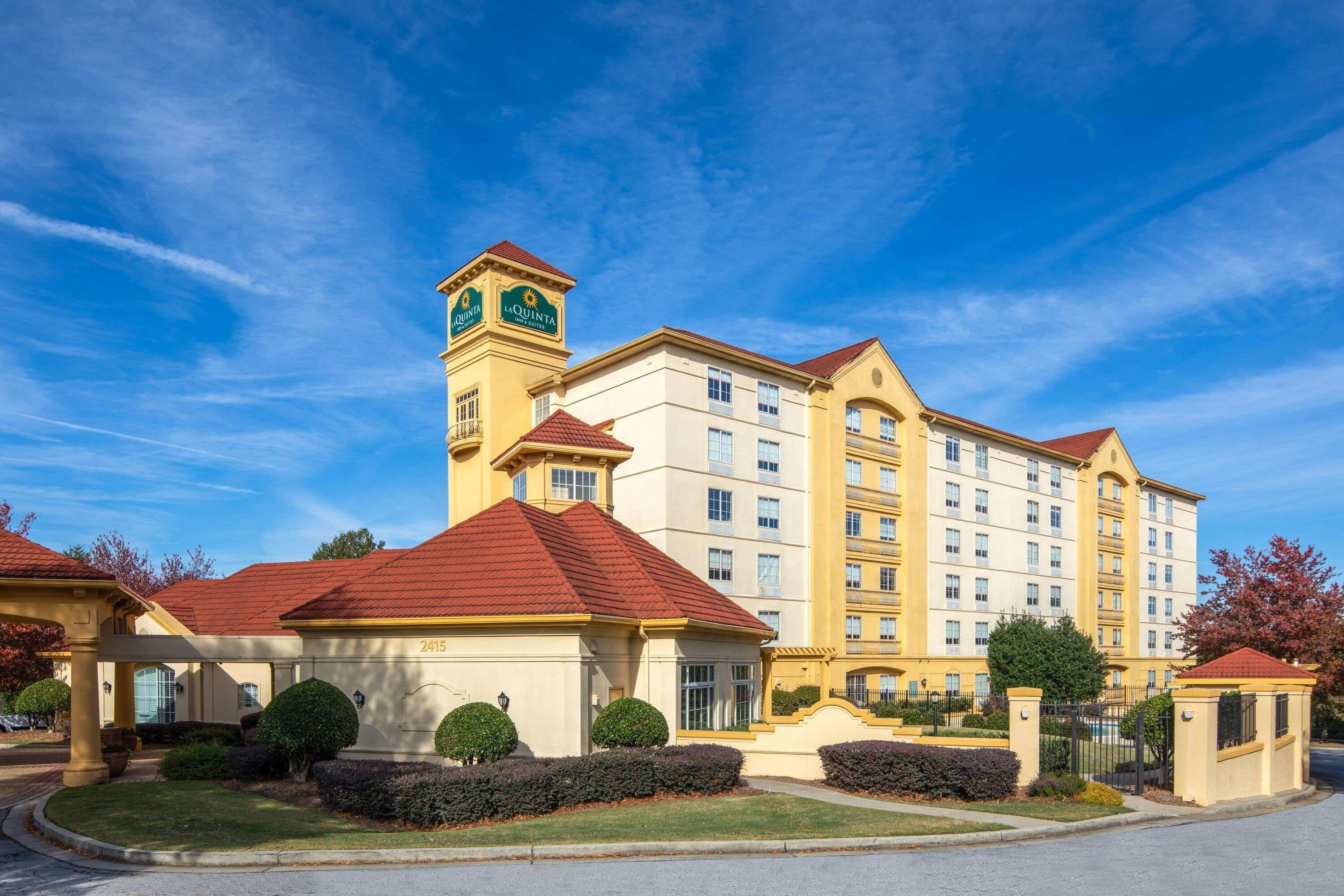 La Quinta By Wyndham Ballpark/galleria Hotel 3*