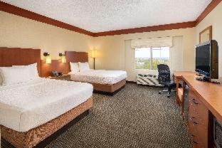 Hotel La Quinta By Wyndham Ballpark/galleria
